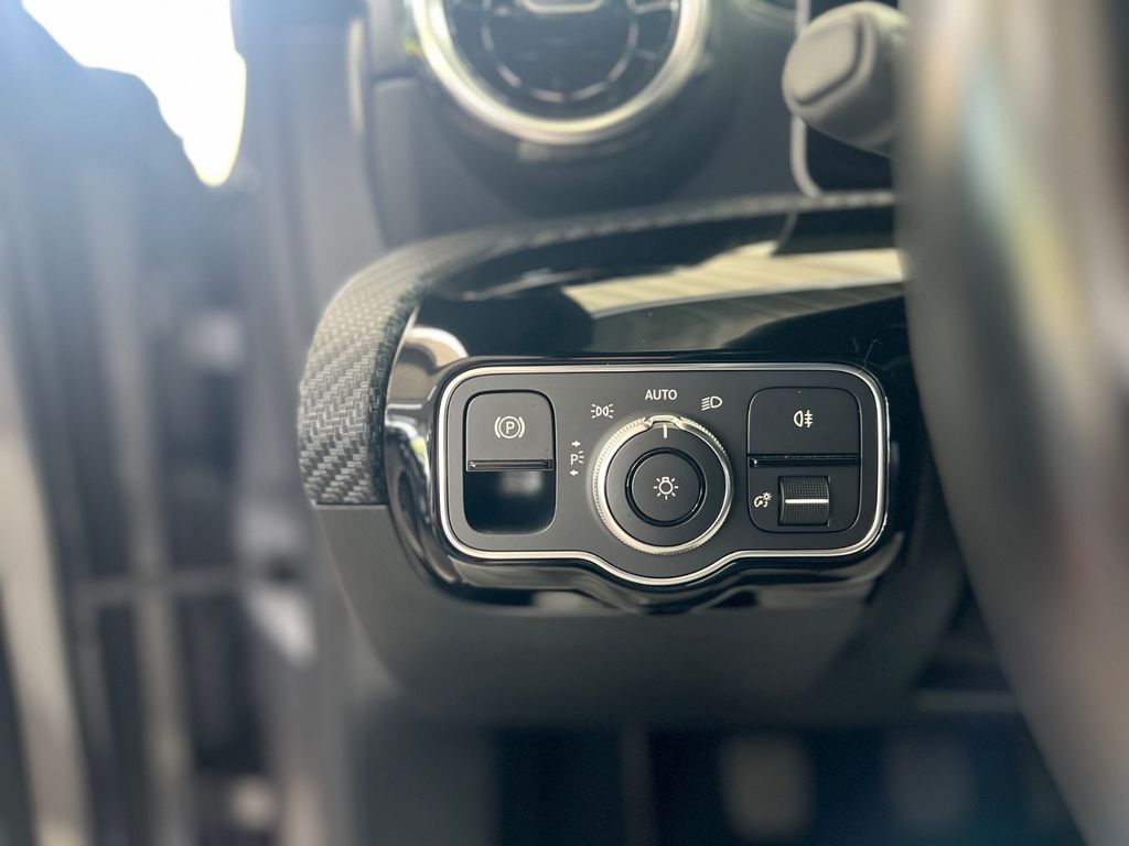 Mercedes-Benz CLA 180 2020