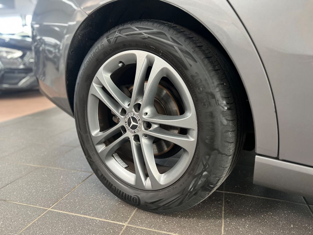 Mercedes-Benz CLA 180 2020