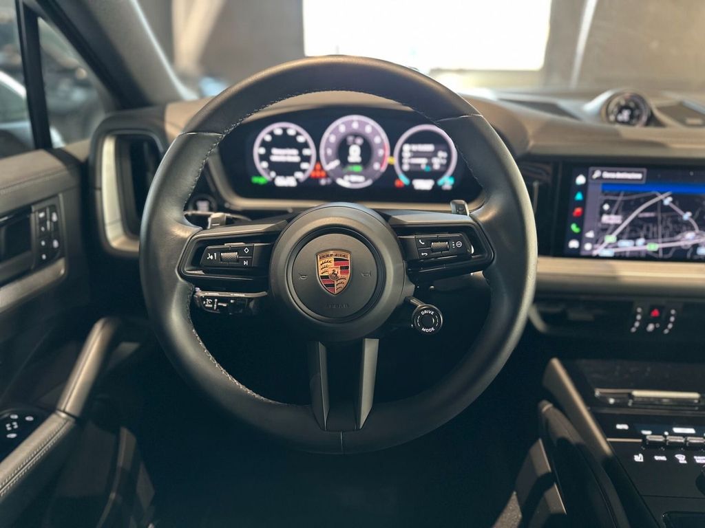 Porsche Cayenne 2024