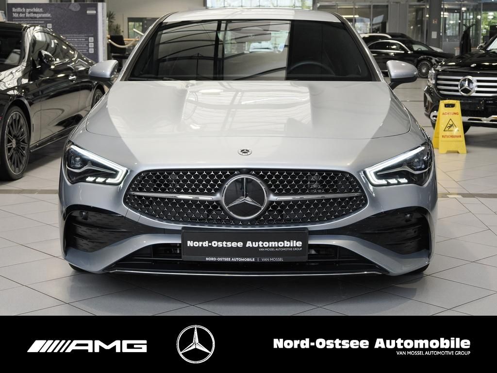 Mercedes-Benz CLA 200 2025