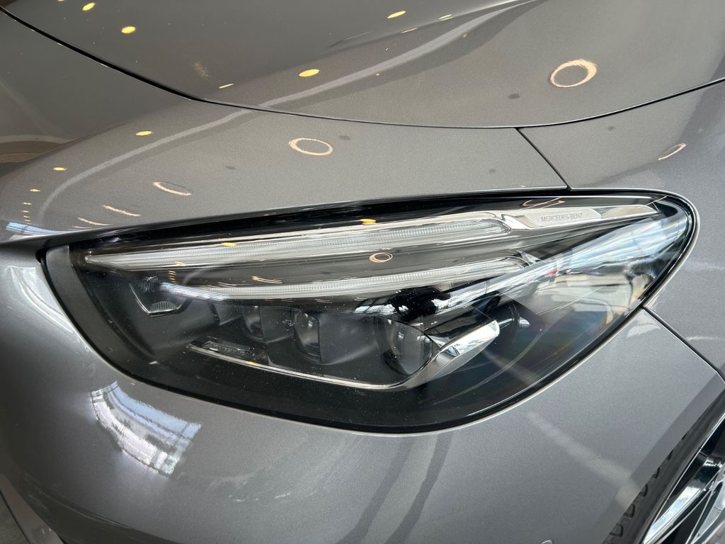 Mercedes-Benz B 200 2022