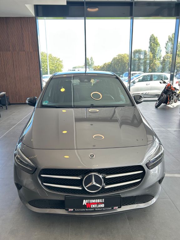 Mercedes-Benz B 200 2022
