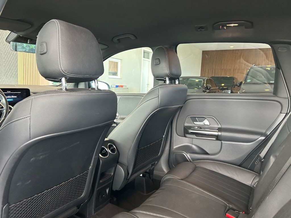 Mercedes-Benz B 200 2022