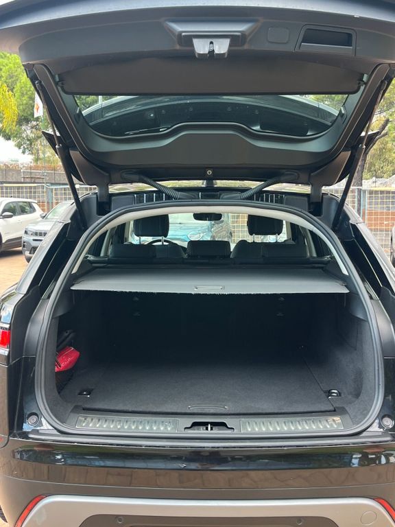 Land Rover Range Rover Velar 2021