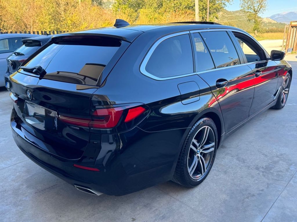 BMW 520 2022