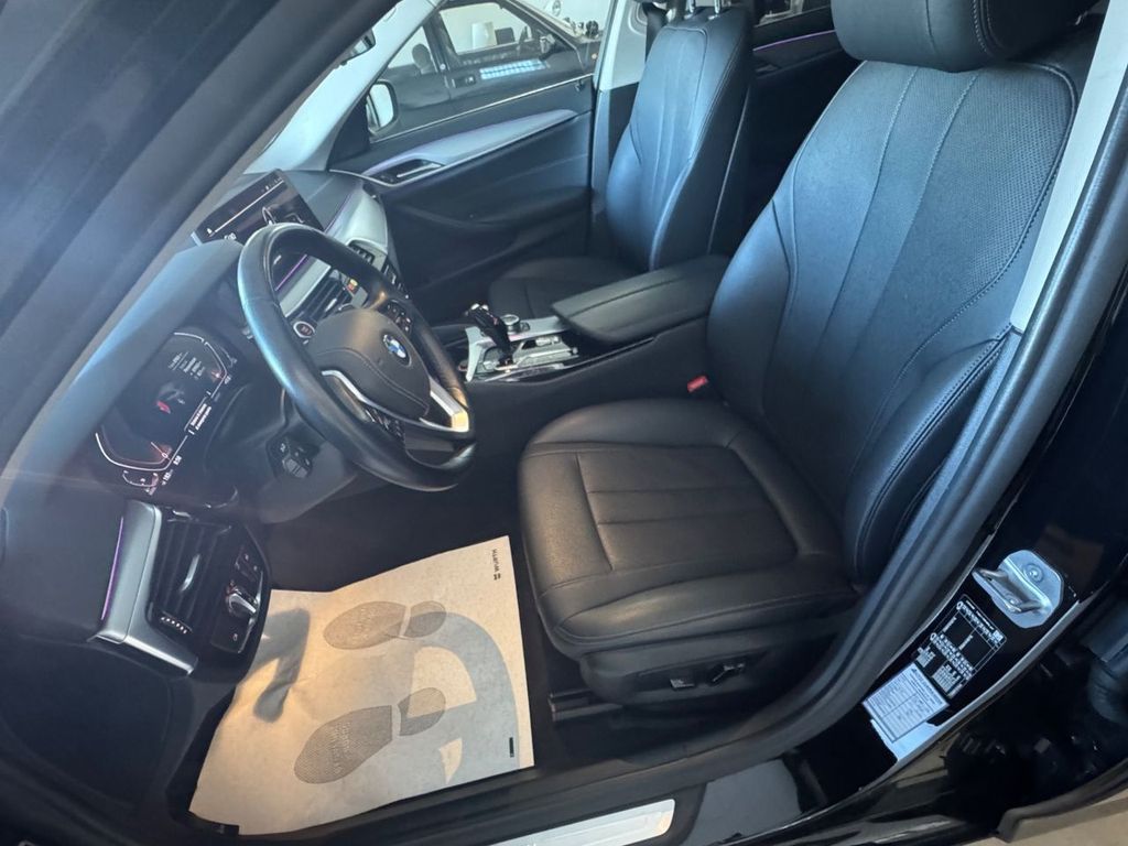 BMW 520 2022