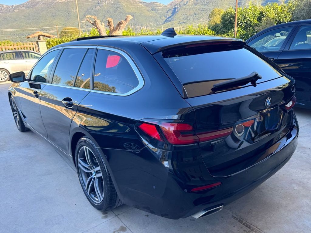 BMW 520 2022