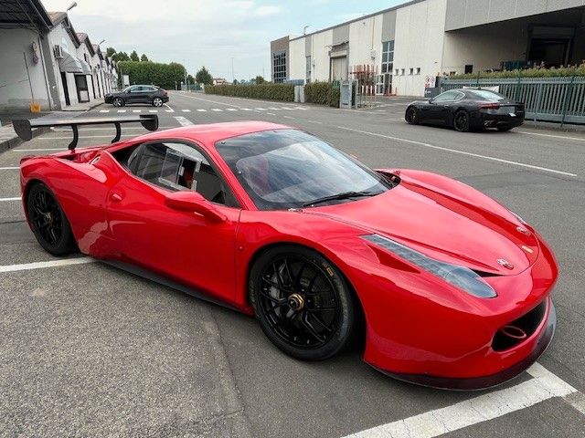 Ferrari 458 2011