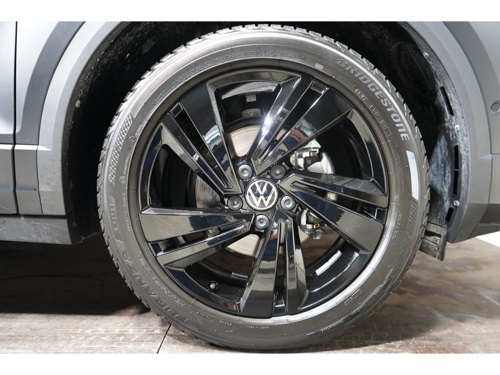Volkswagen T-Roc 2024