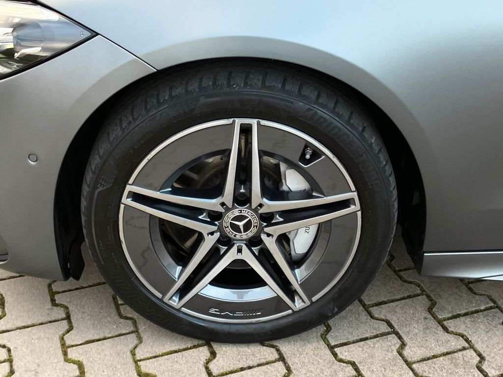 Mercedes-Benz C 200 2024