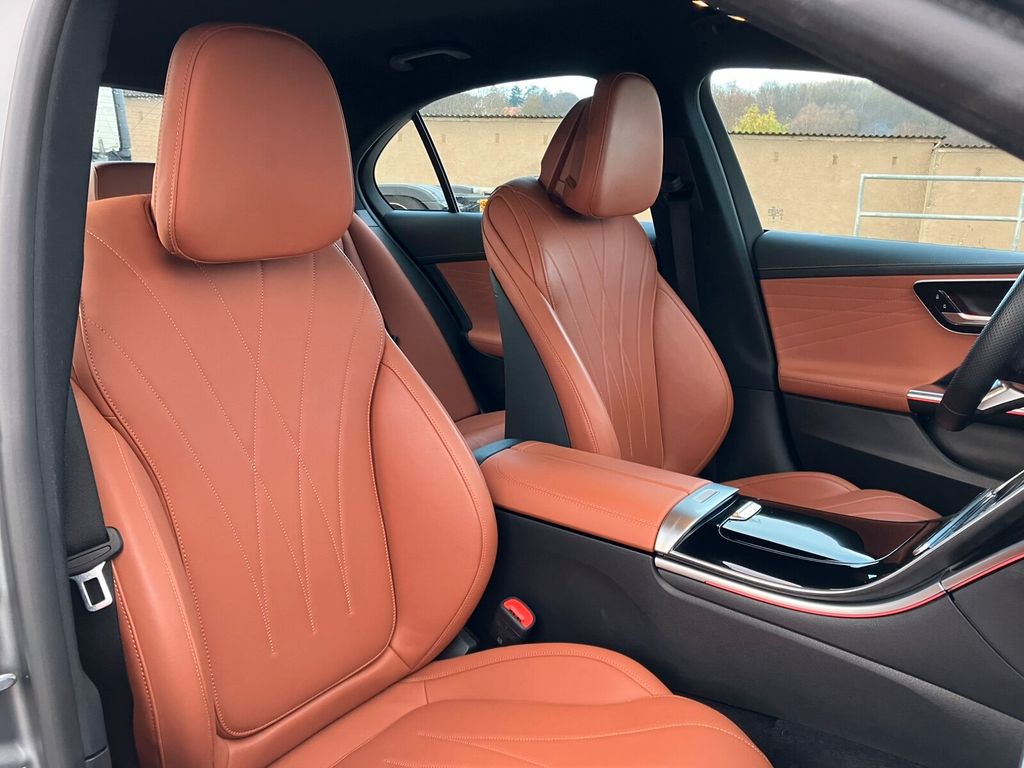 Mercedes-Benz C 200 2024