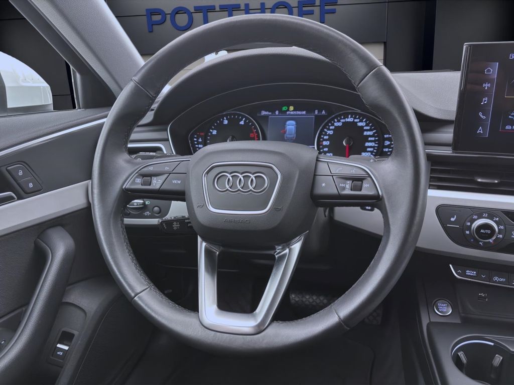 Audi A4 2023