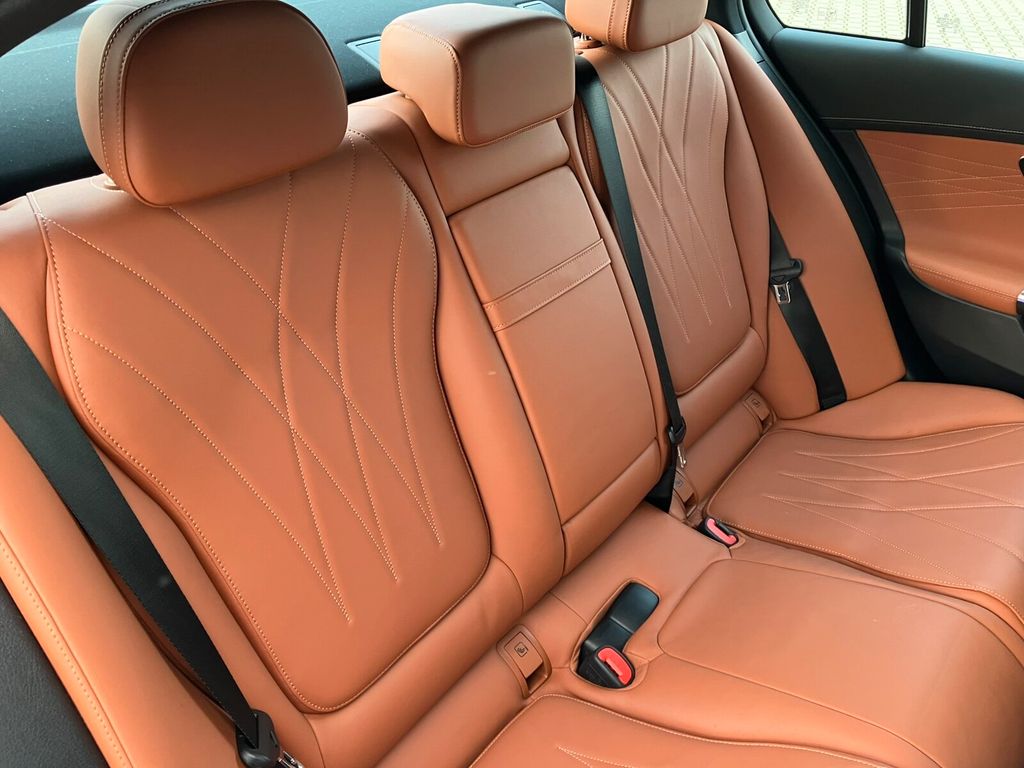 Mercedes-Benz C 200 2024