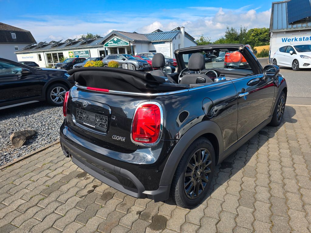 MINI Cooper Cabrio 2021