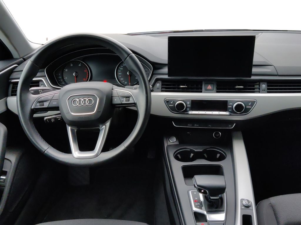 Audi A4 2021