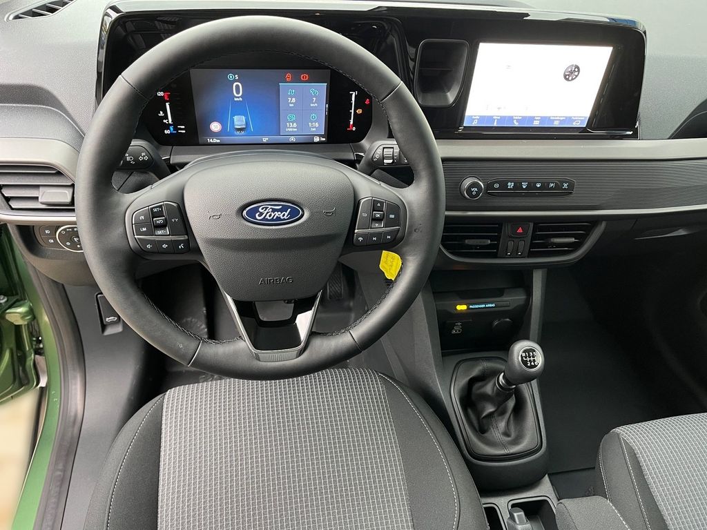 Ford Transit Courier 2025