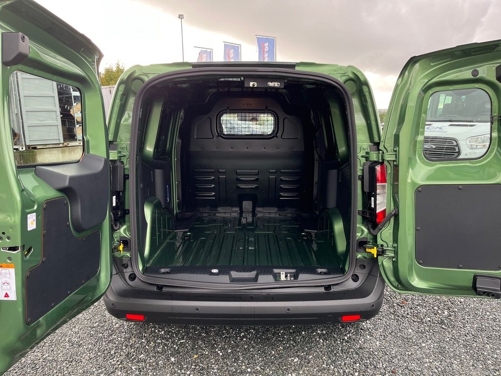 Ford Transit Courier 2025