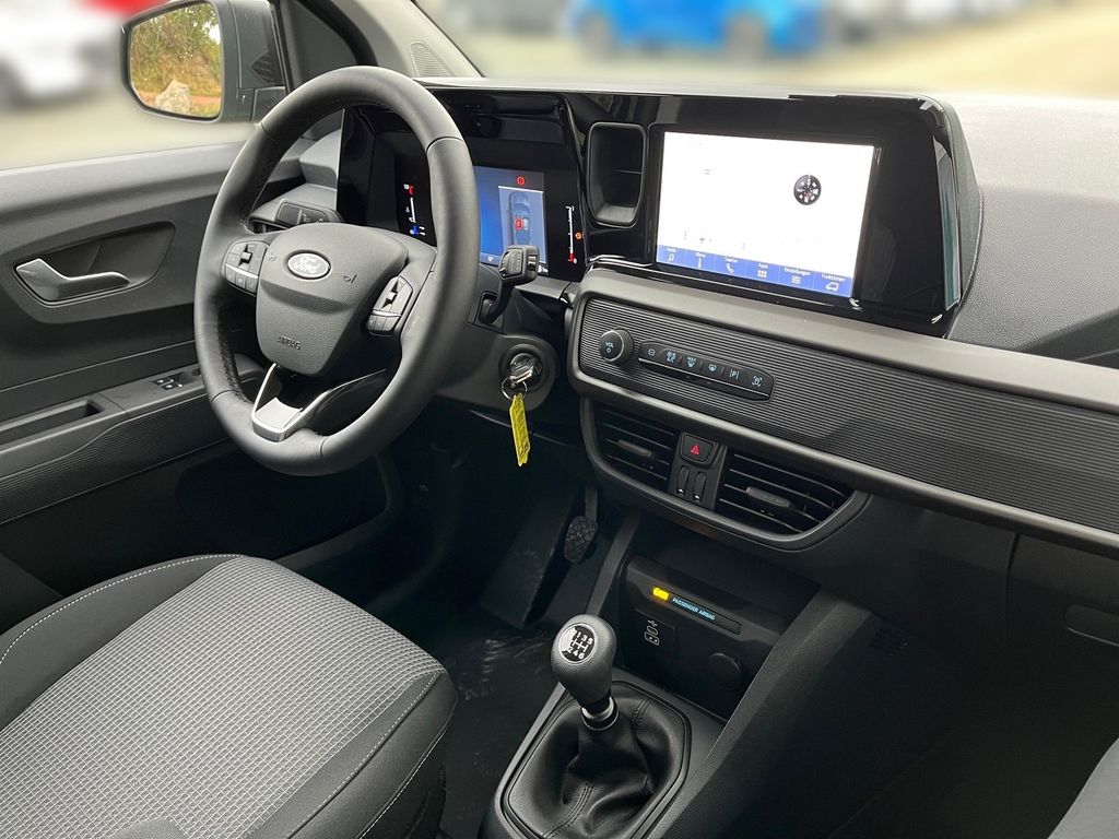 Ford Transit Courier 2025