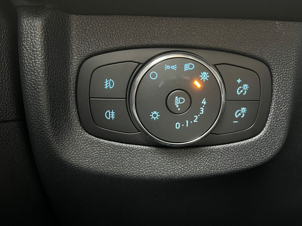 Ford Transit Courier 2025