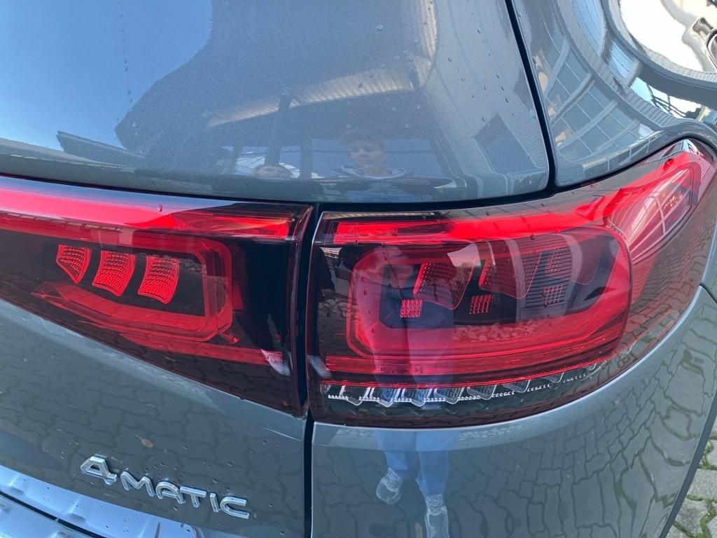 Mercedes-Benz EQB 2023