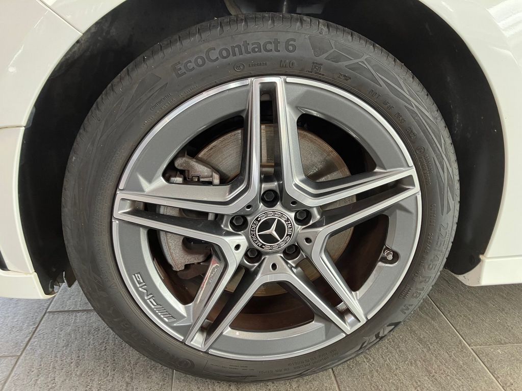 Mercedes-Benz B 250 2022