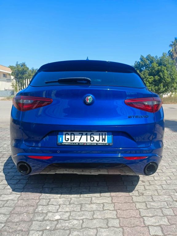 Alfa Romeo Stelvio 2020