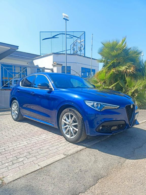 Alfa Romeo Stelvio 2020