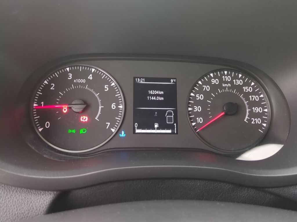 Nissan Interstar 2024