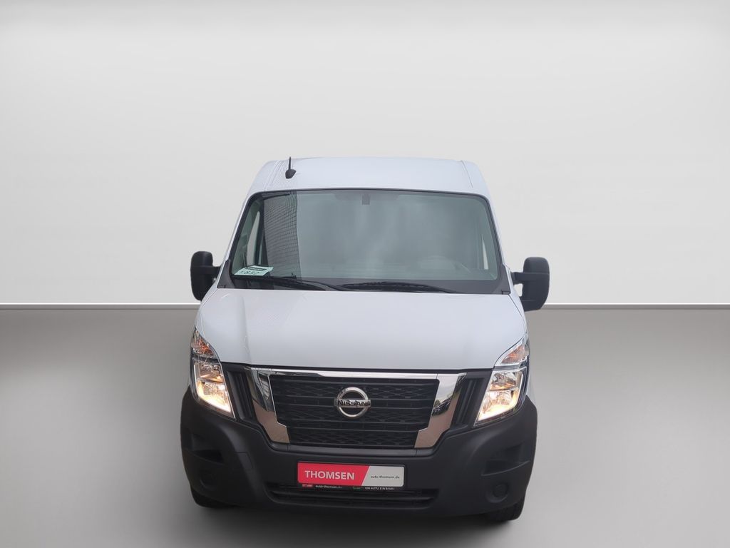 Nissan Interstar 2024