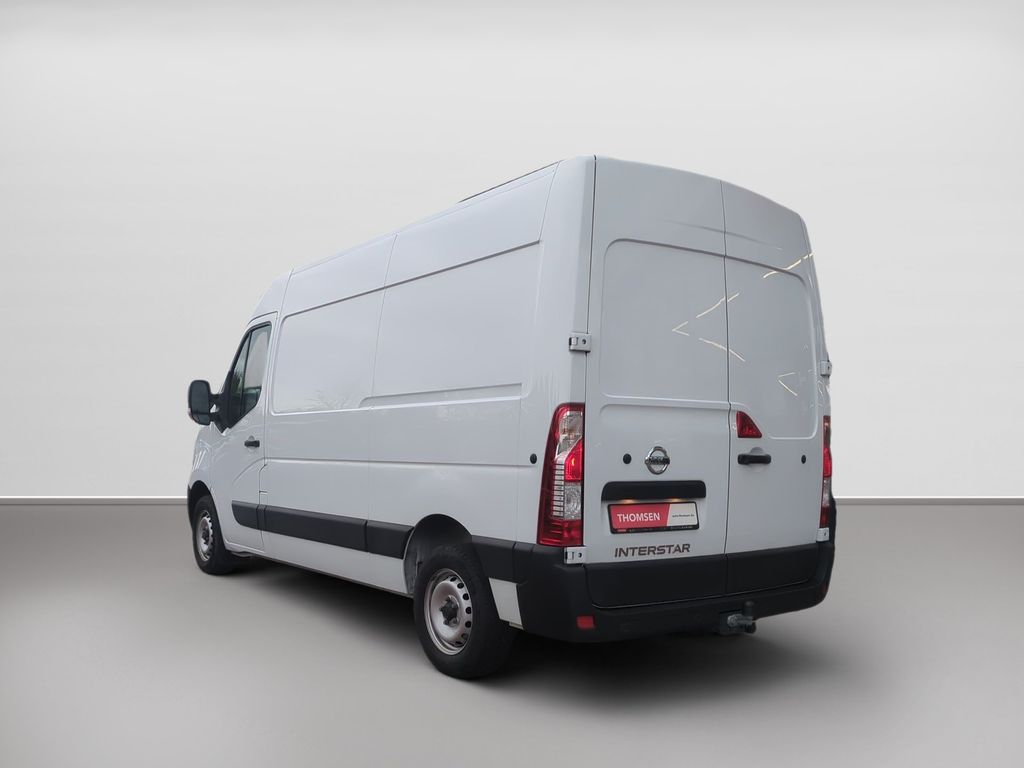 Nissan Interstar 2024