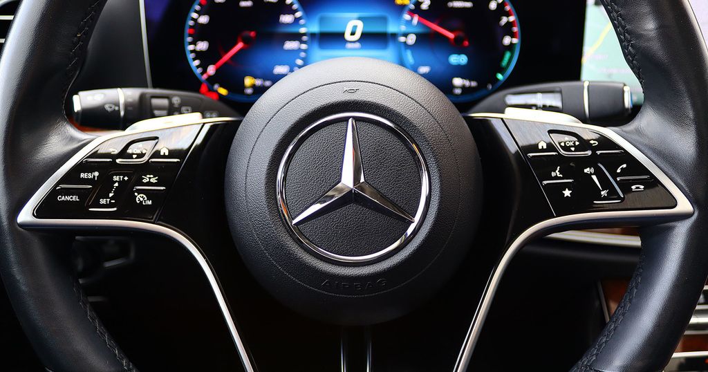 Mercedes-Benz E 300 2022