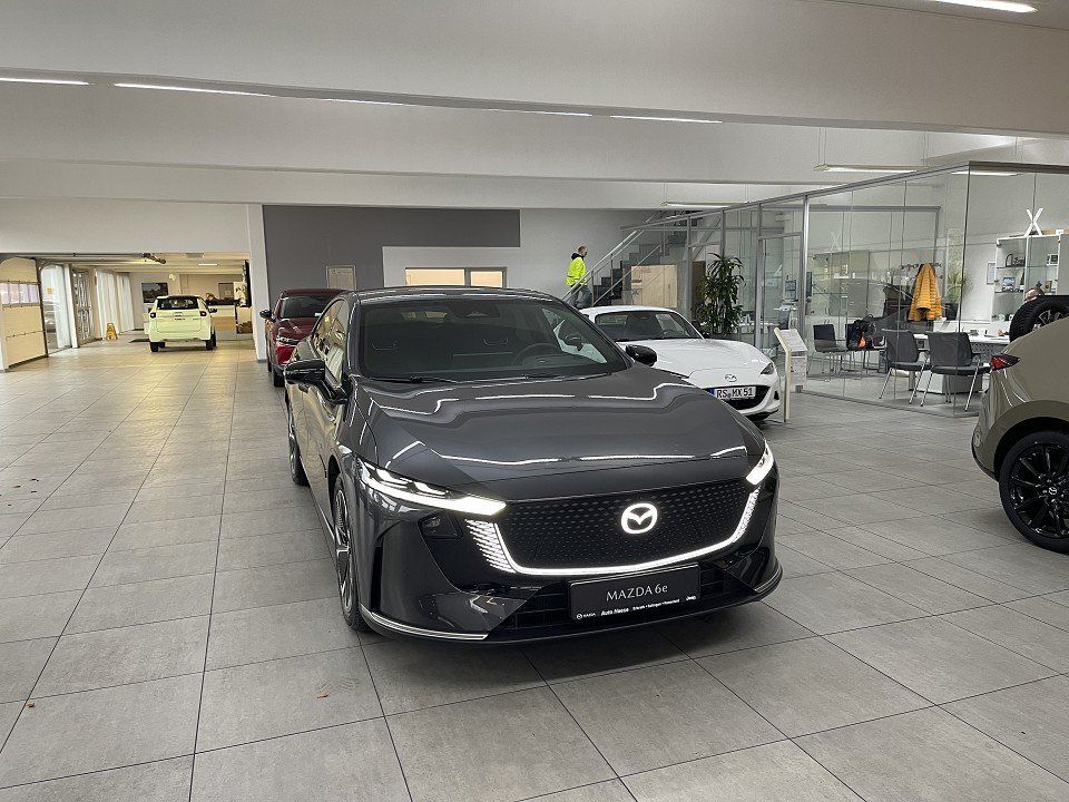 Mazda 6e