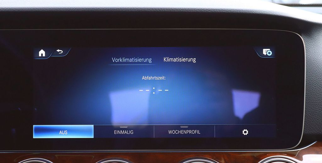 Mercedes-Benz E 300 2022