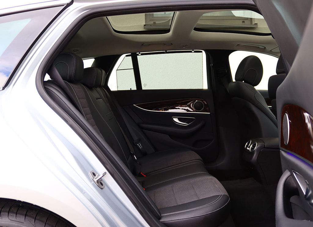 Mercedes-Benz E 300 2022