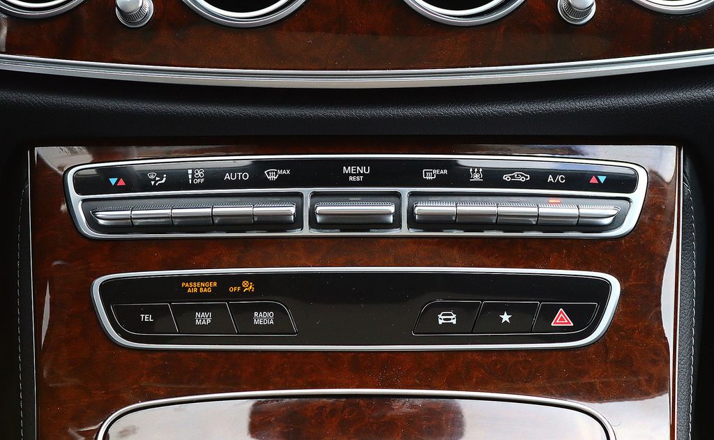 Mercedes-Benz E 300 2022