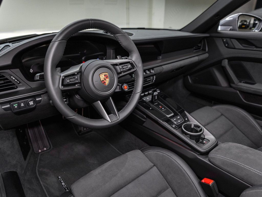 Porsche 992