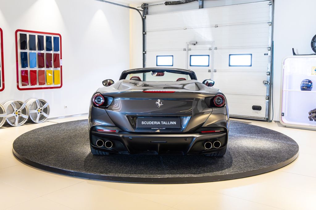 Ferrari Portofino 2022