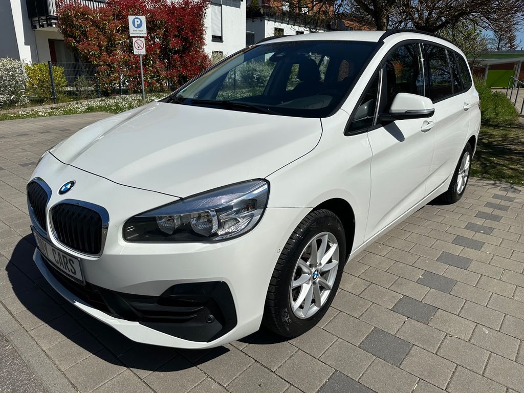 BMW 216 2019