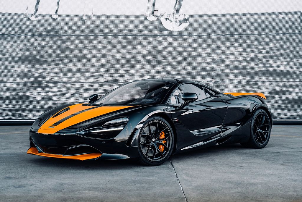 McLaren 720S 2022