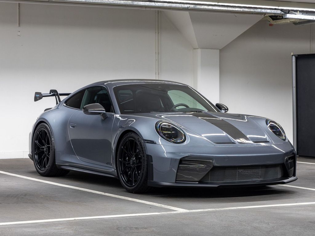 Porsche 992