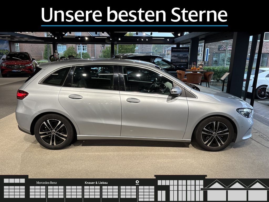 Mercedes-Benz B 180 2024