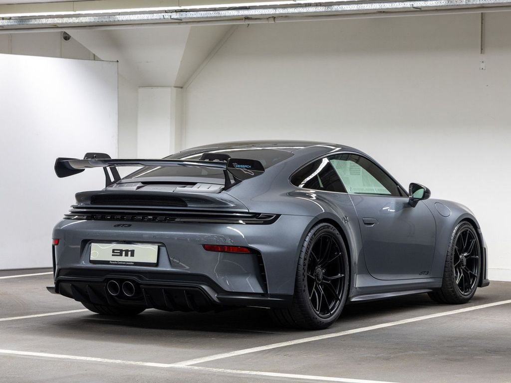 Porsche 992