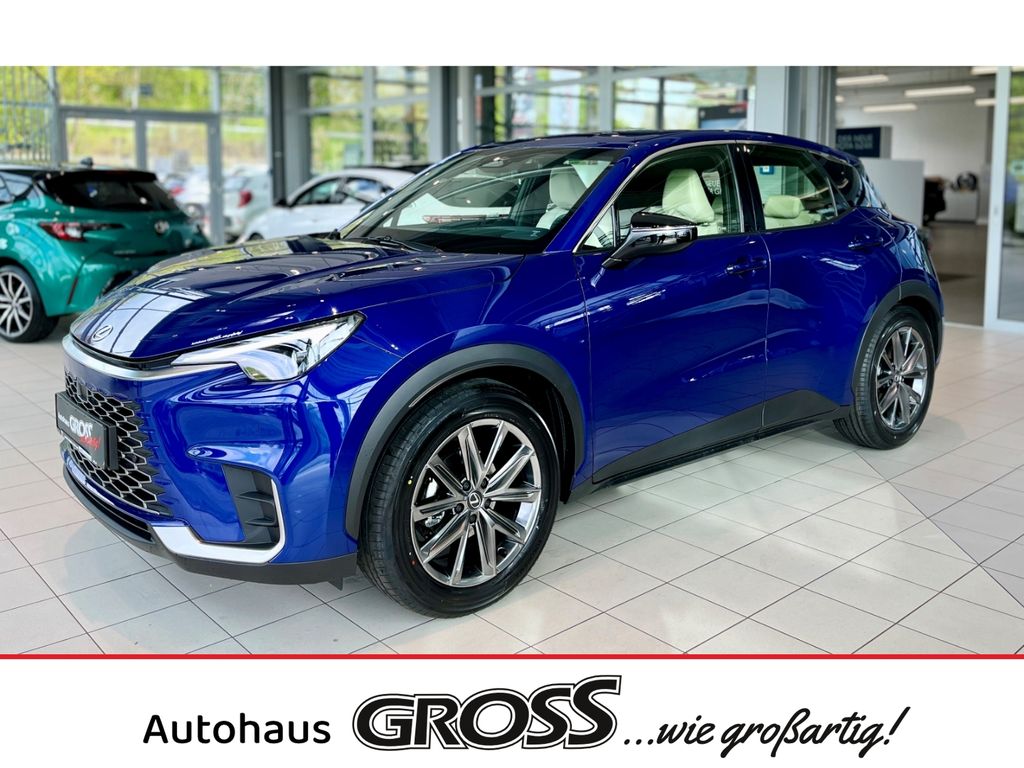 Lexus LBX 2024