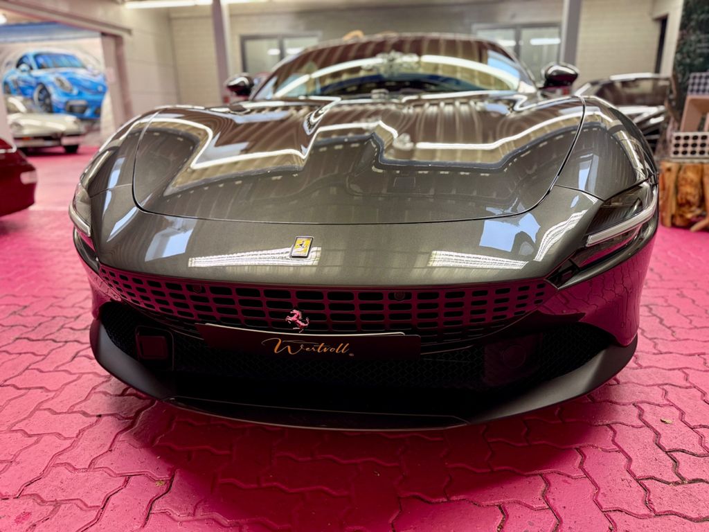 Ferrari Roma 2025