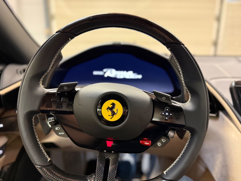 Ferrari Roma 2025