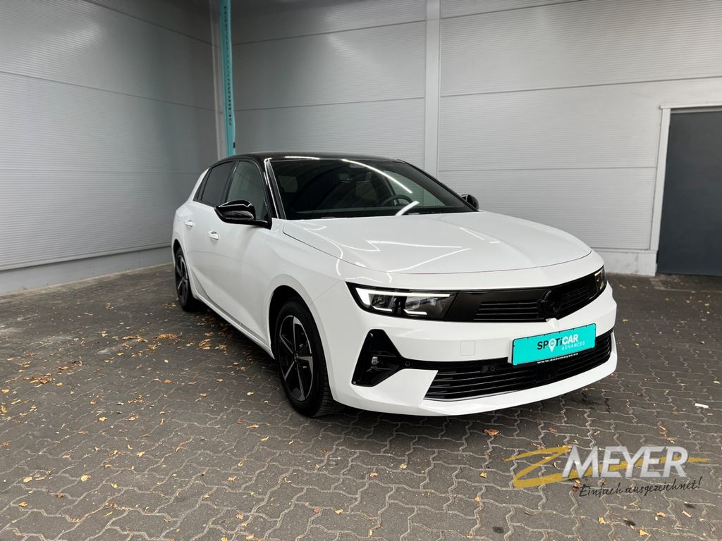 Opel Astra 2024