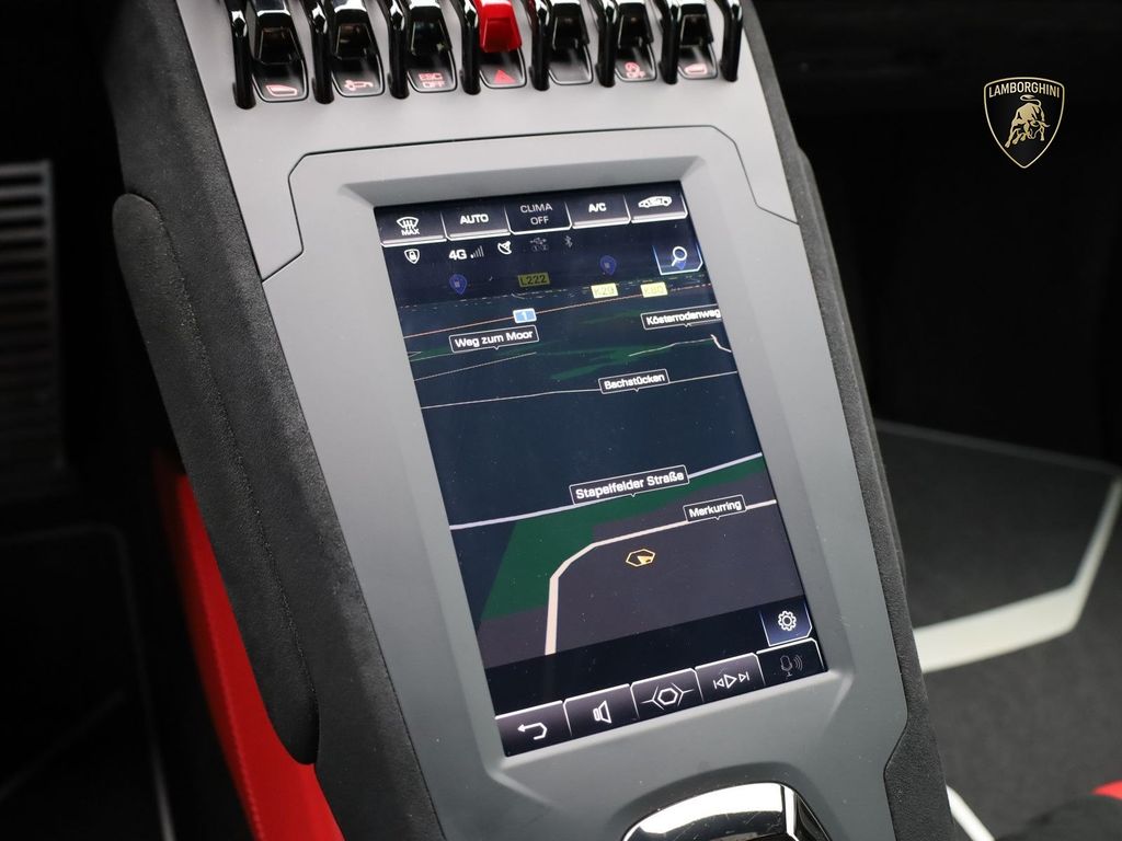 Lamborghini Huracán 2021