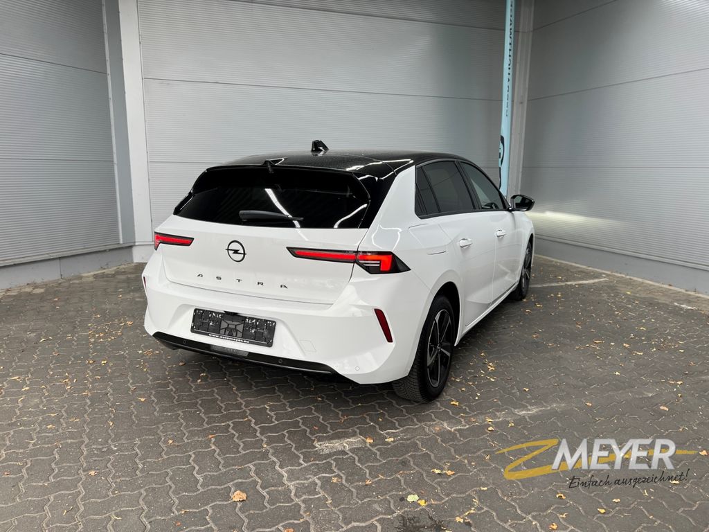 Opel Astra 2024