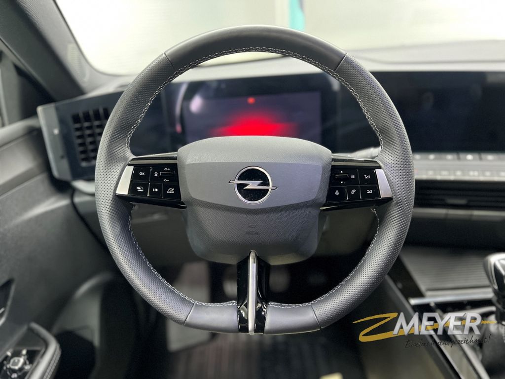 Opel Astra 2024