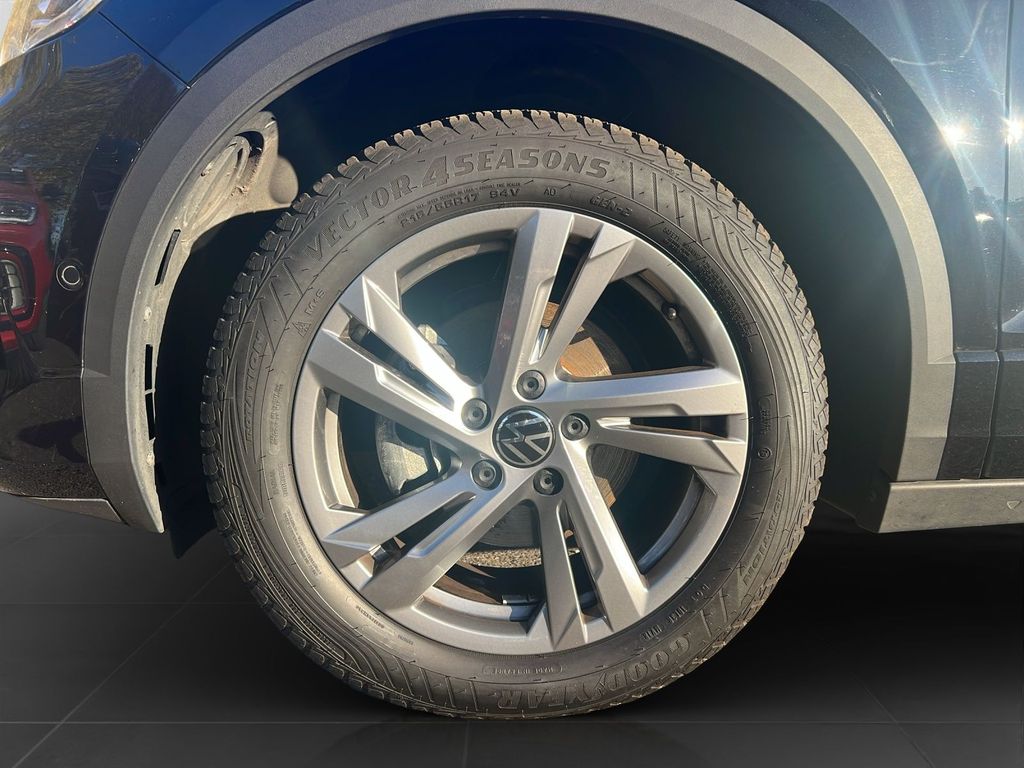 Volkswagen T-Roc 2024